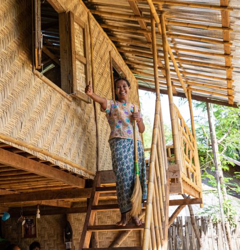 Woman giving a thumbs up